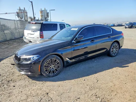 2020 BMW 5 Series 530i