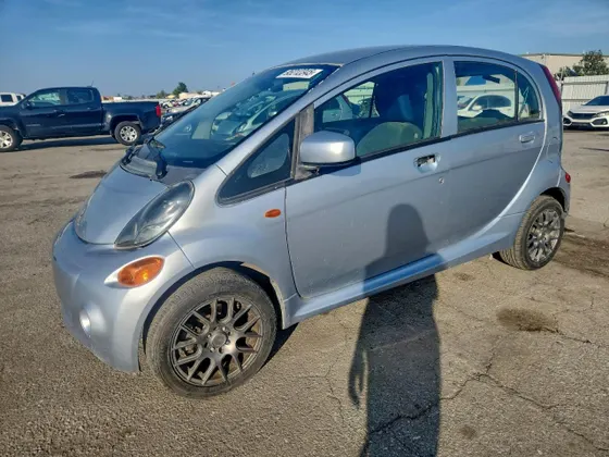 2012 Mitsubishi i-MiEV ES