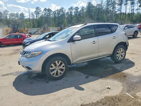 2013 Nissan Murano LE