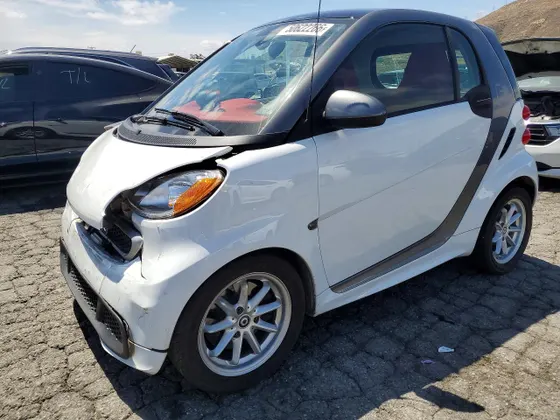 2014 smart fortwo electric drive passion