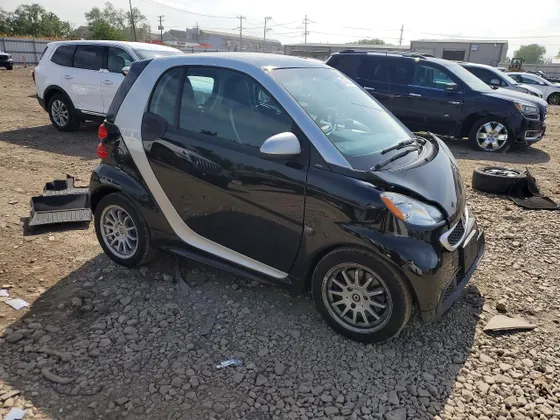 2013 smart fortwo Pure