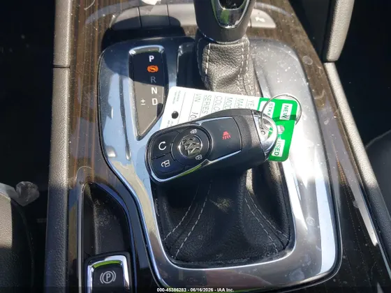 2019 Buick Regal Sportback Essence