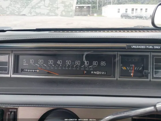 1989 Oldsmobile Delta 88 ROYALE