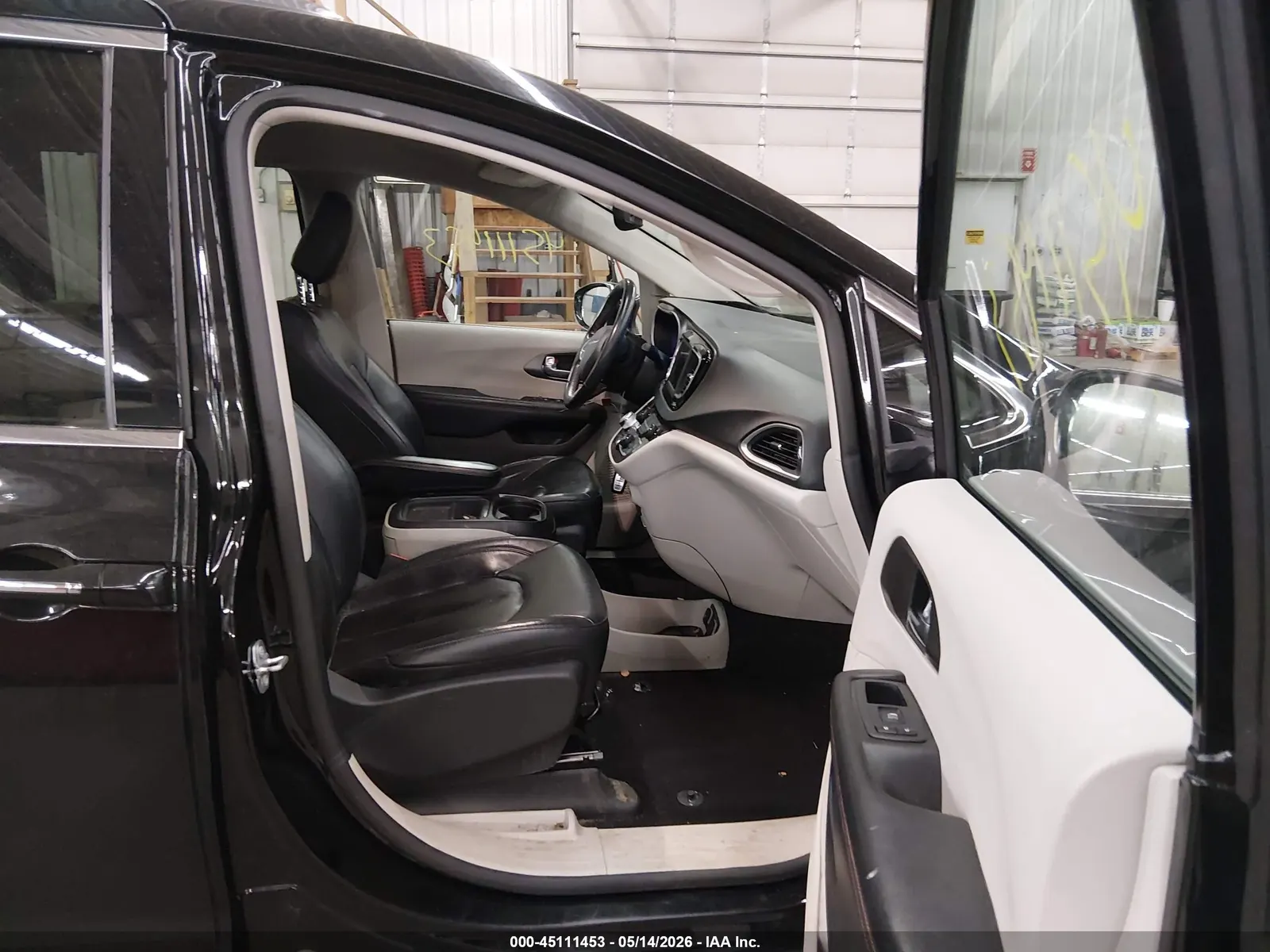2020 Chrysler Pacifica Touring L