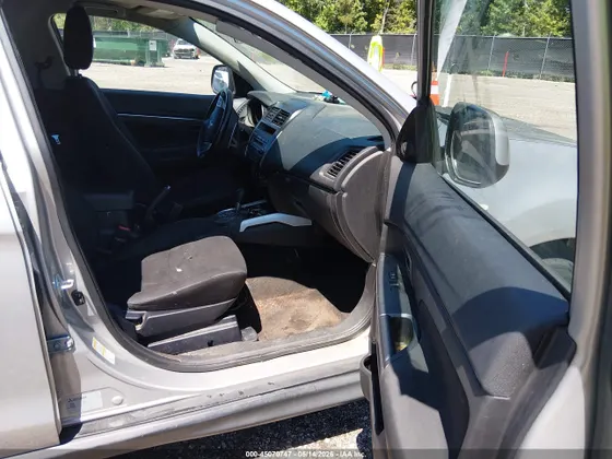 2013 Mitsubishi Outlander Sport ES