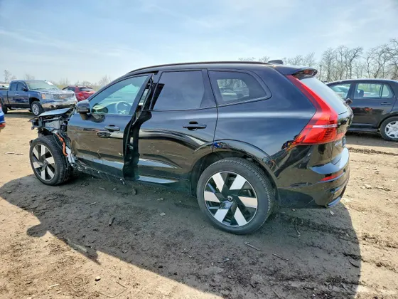 2025 Volvo XC60 Plug-In Hybrid Ultra