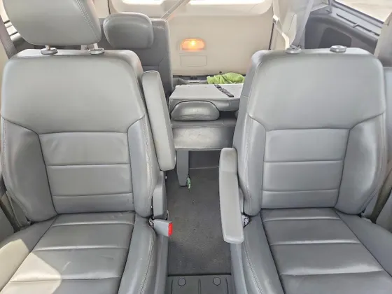 2009 Volkswagen Routan SEL