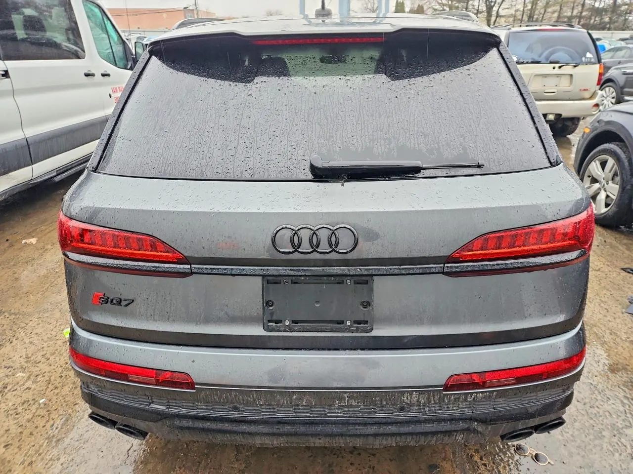 2022 Audi SQ7 Premium Plus
