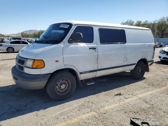 2000 Dodge Ram Van B1500