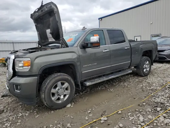 2018 GMC Sierra 3500HD Denali
