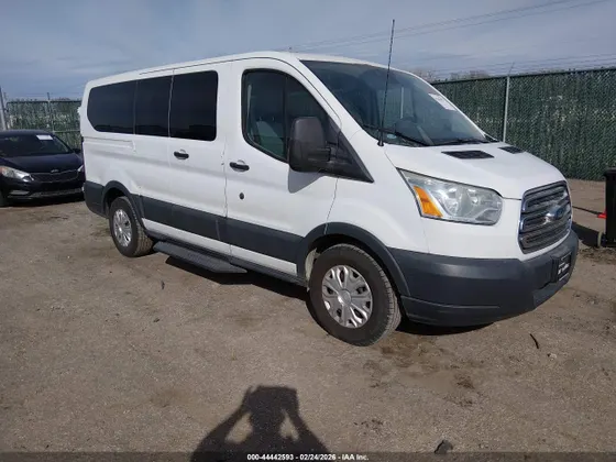 2017 Ford TRANSIT XLT