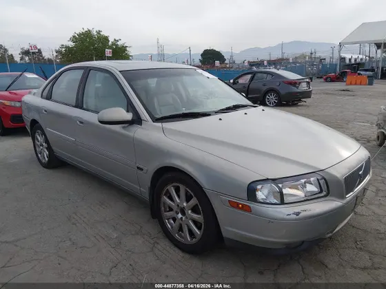2002 Volvo S80 EXECUTIVE/T6