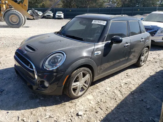 2015 MINI Cooper Hardtop 4 Door S