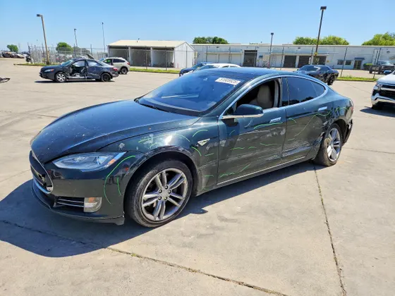 2013 Tesla Model S