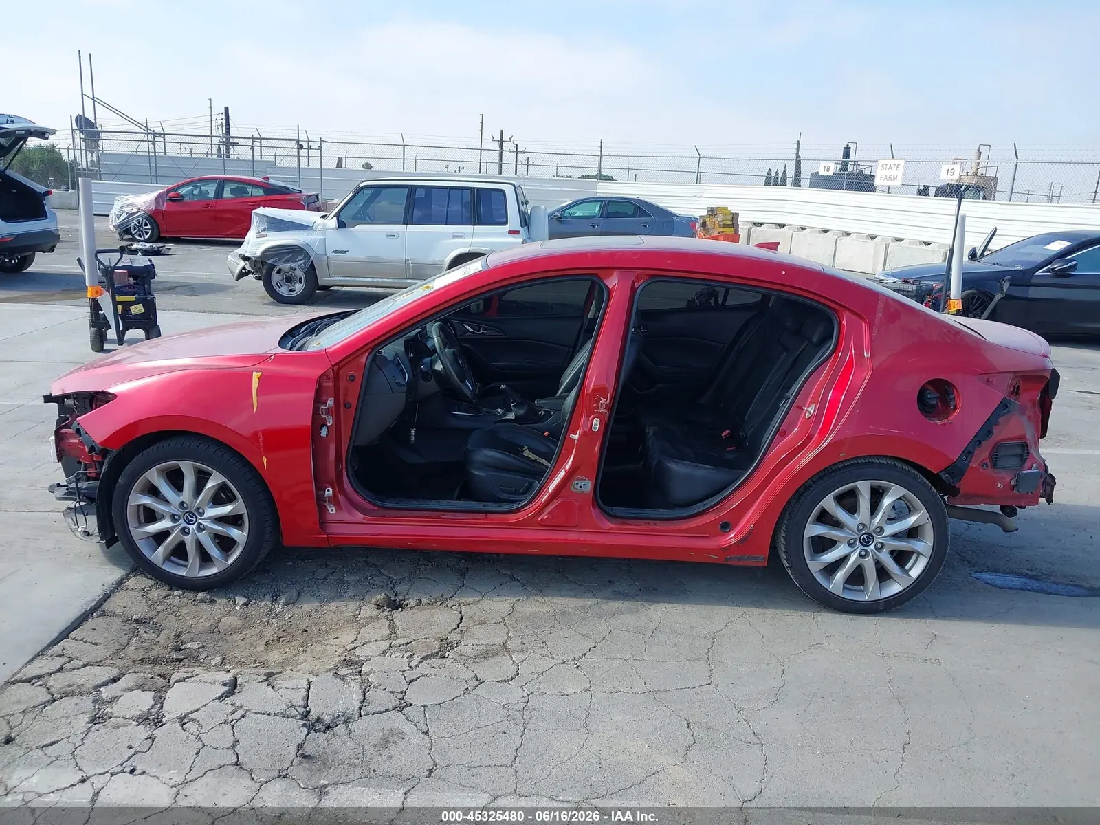 2016 Mazda Mazda3 s Grand Touring