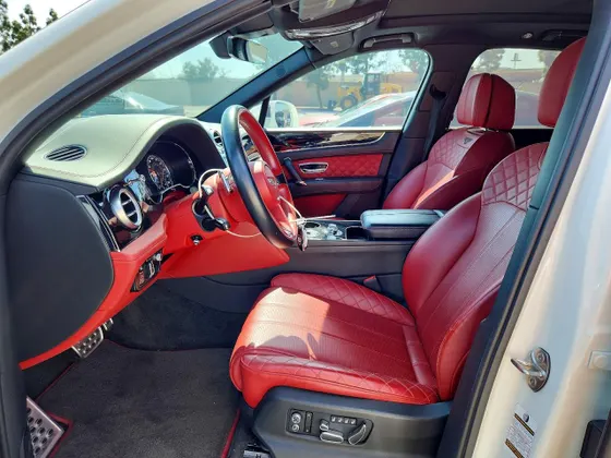 2018 Bentley Bentayga W12 Signature
