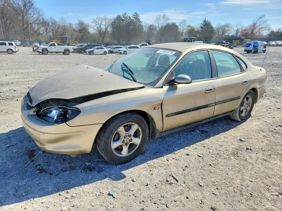 2000 Ford Taurus SE