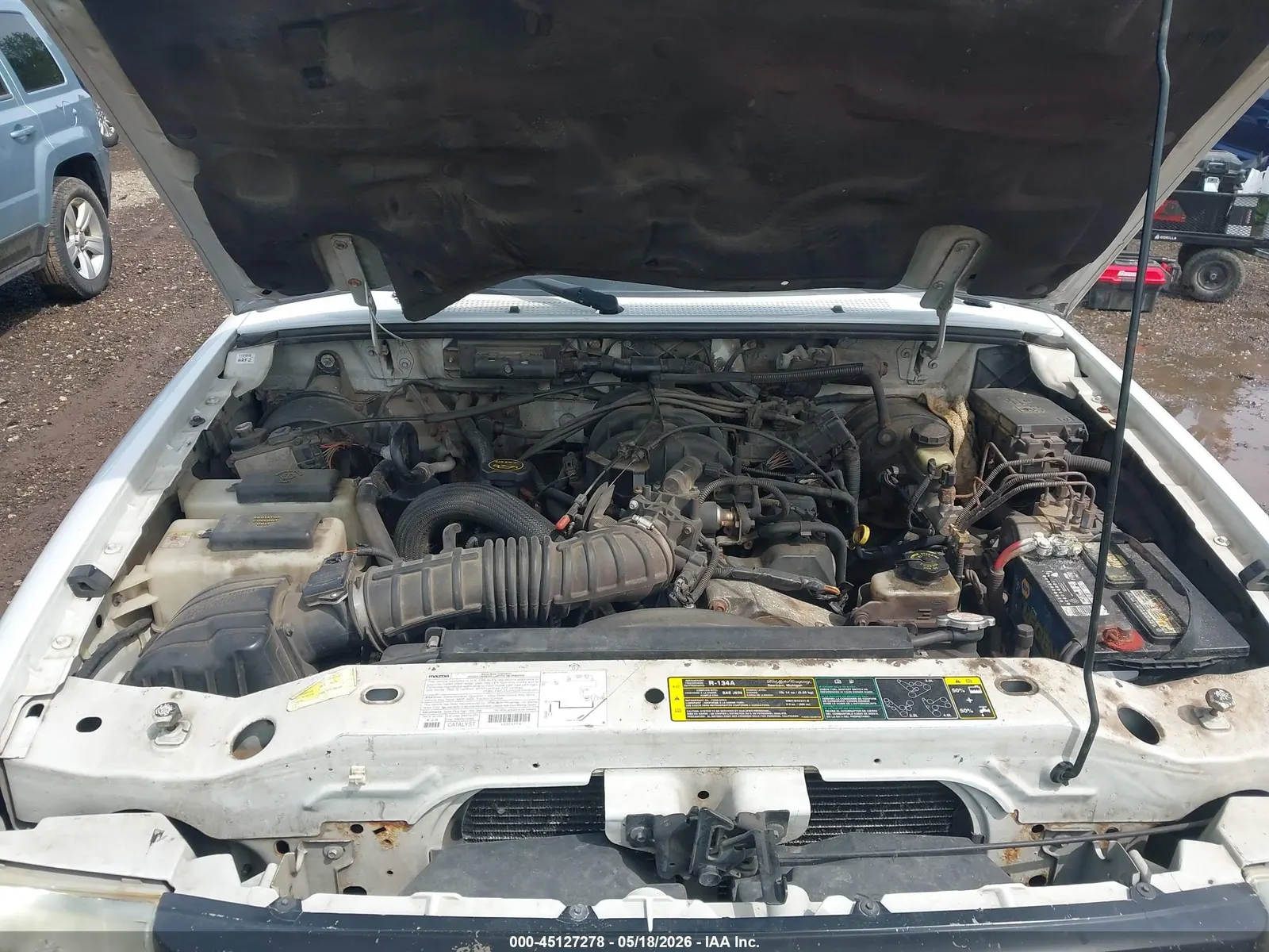 2003 Mazda B-Series 4WD Truck SE