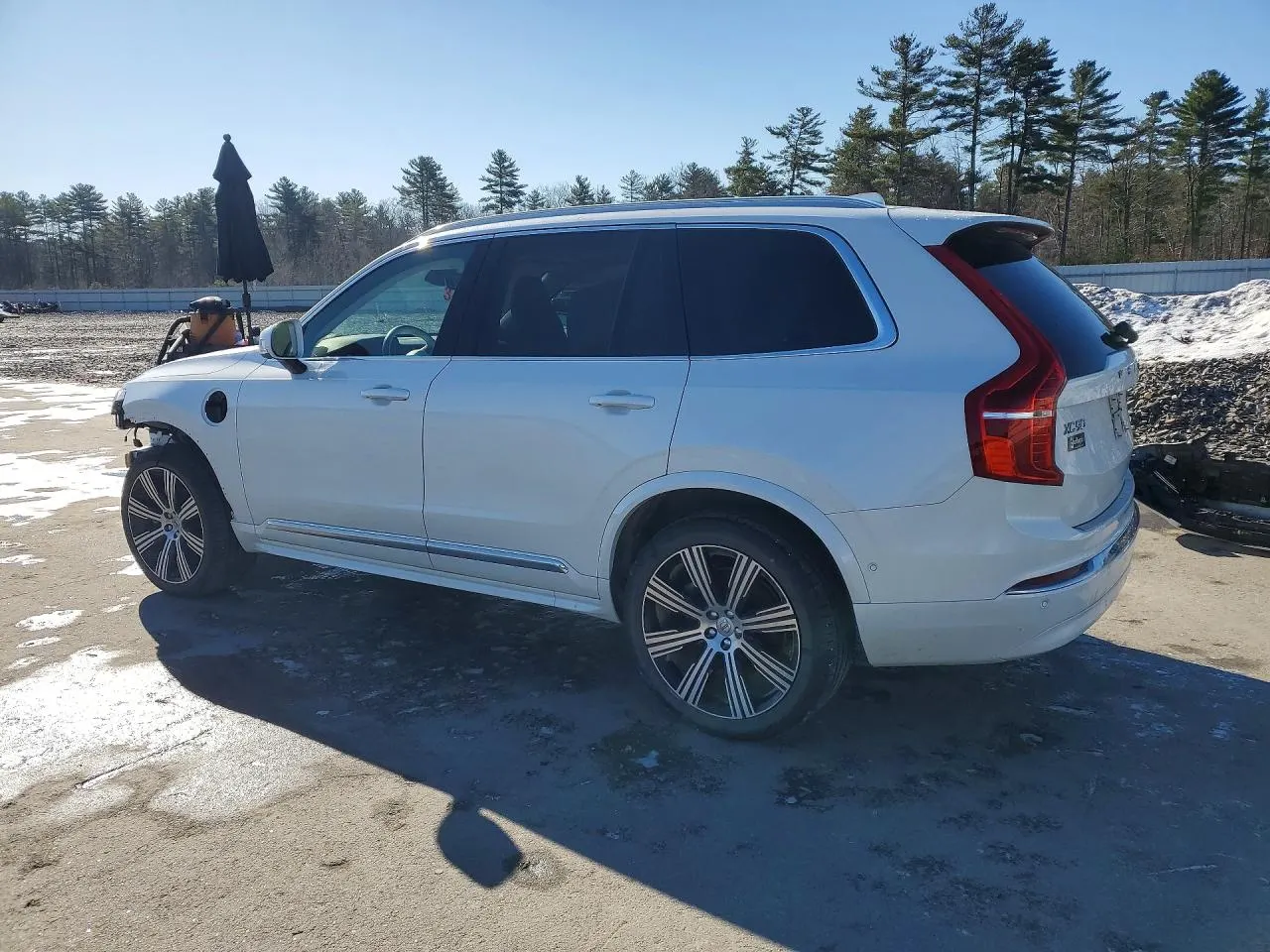 2025 Volvo XC90 Plug-In Hybrid Plus
