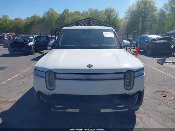 2022 Rivian R1T Adventure Package