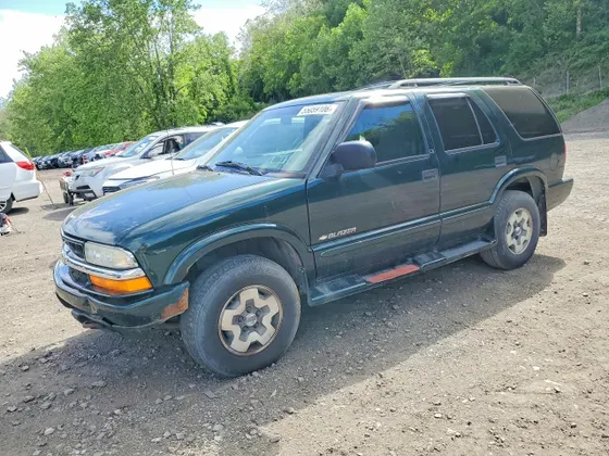 2002 Chevrolet Blazer LS