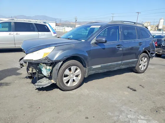 2011 Subaru Outback 3.6R Limited Pwr Moon