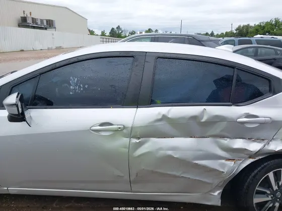 2021 Nissan Versa SV