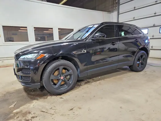 2017 Jaguar F-PACE 35t Prestige