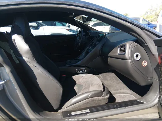 2019 Aston Martin DBS Superleggera