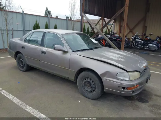 1993 Toyota Camry LE