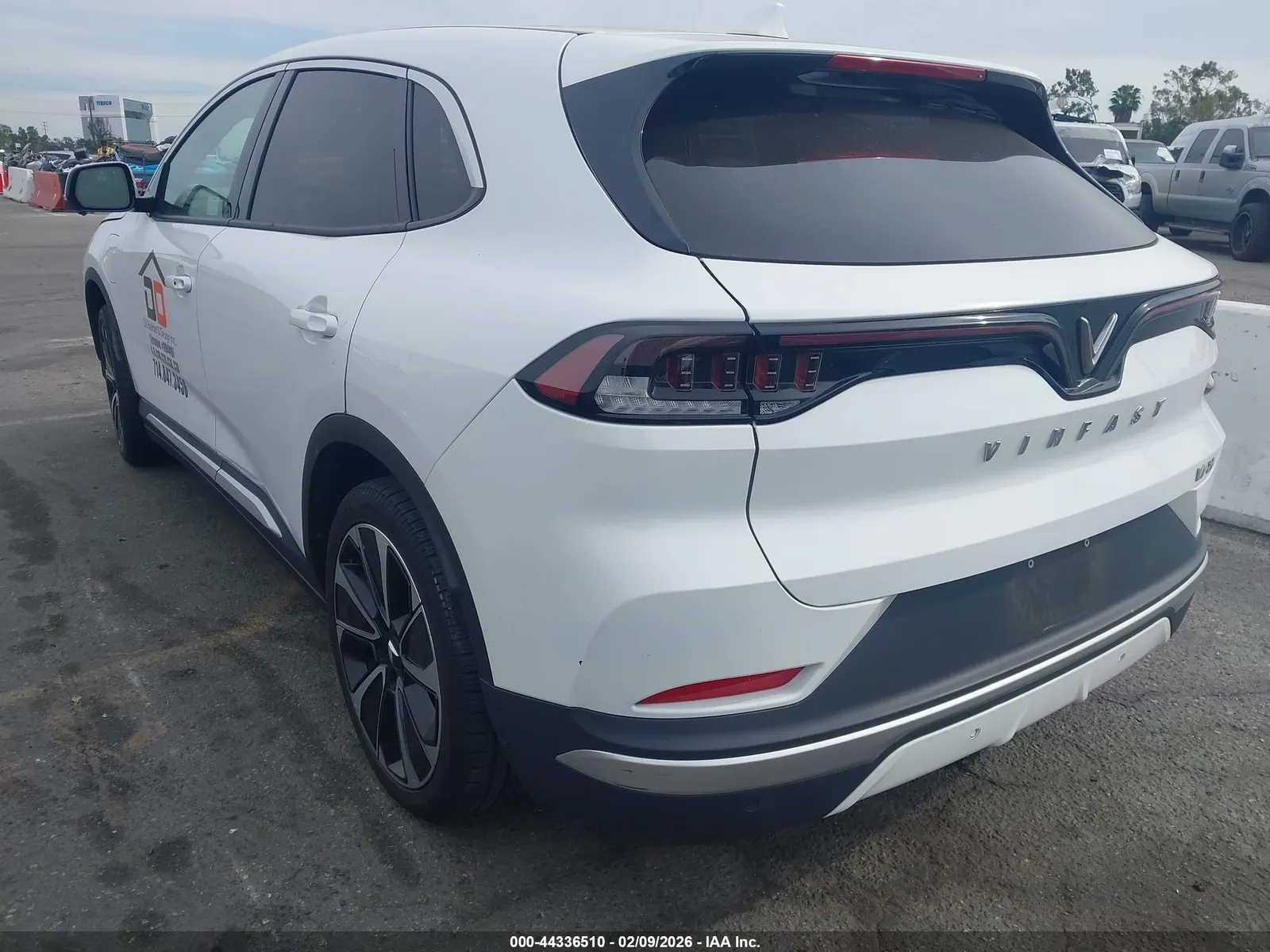2023 VinFast VF 8 Plus