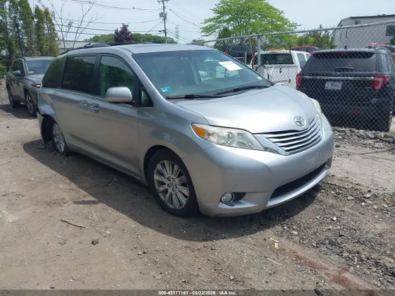 2011 Toyota Sienna Ltd
