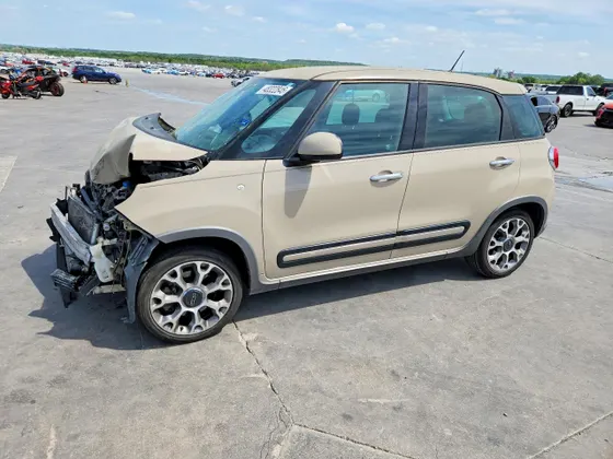 2015 FIAT 500L Urbana Trekking