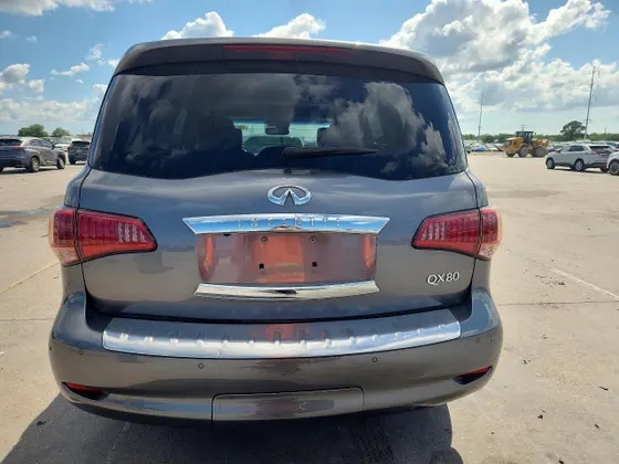 2017 INFINITI QX80
