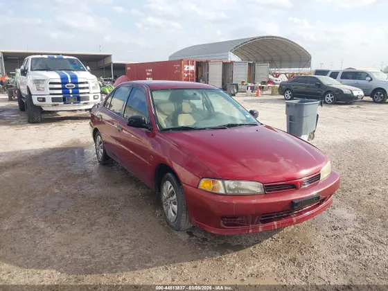 2000 Mitsubishi Mirage DE