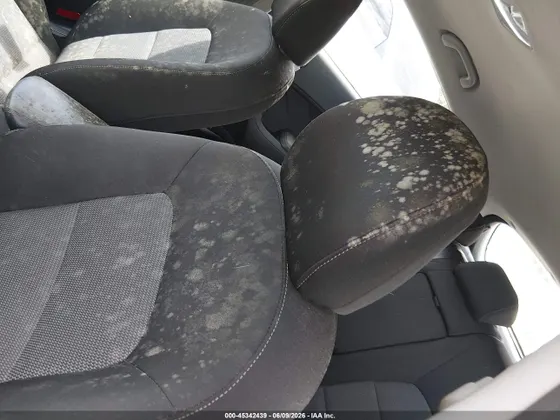 2017 Kia Forte5 LX