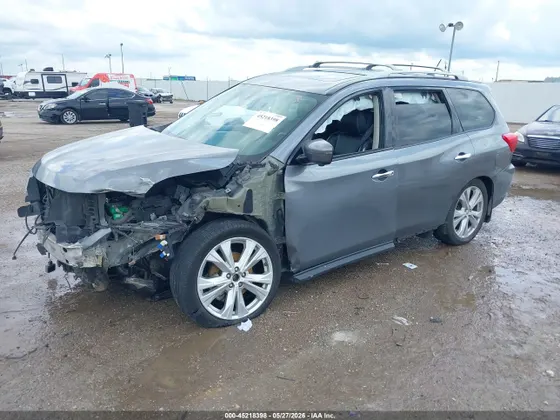 2018 Nissan Pathfinder SL