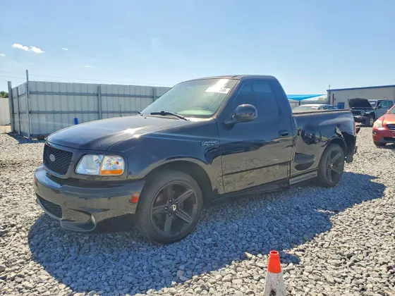 2000 Ford F-150 Lightning