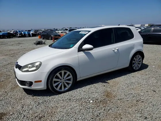 2012 Volkswagen Golf TDI