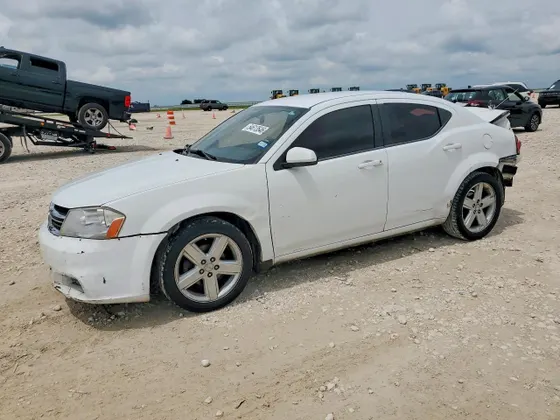 2013 Dodge Avenger SXT