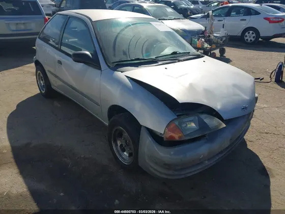 2000 Geo Metro