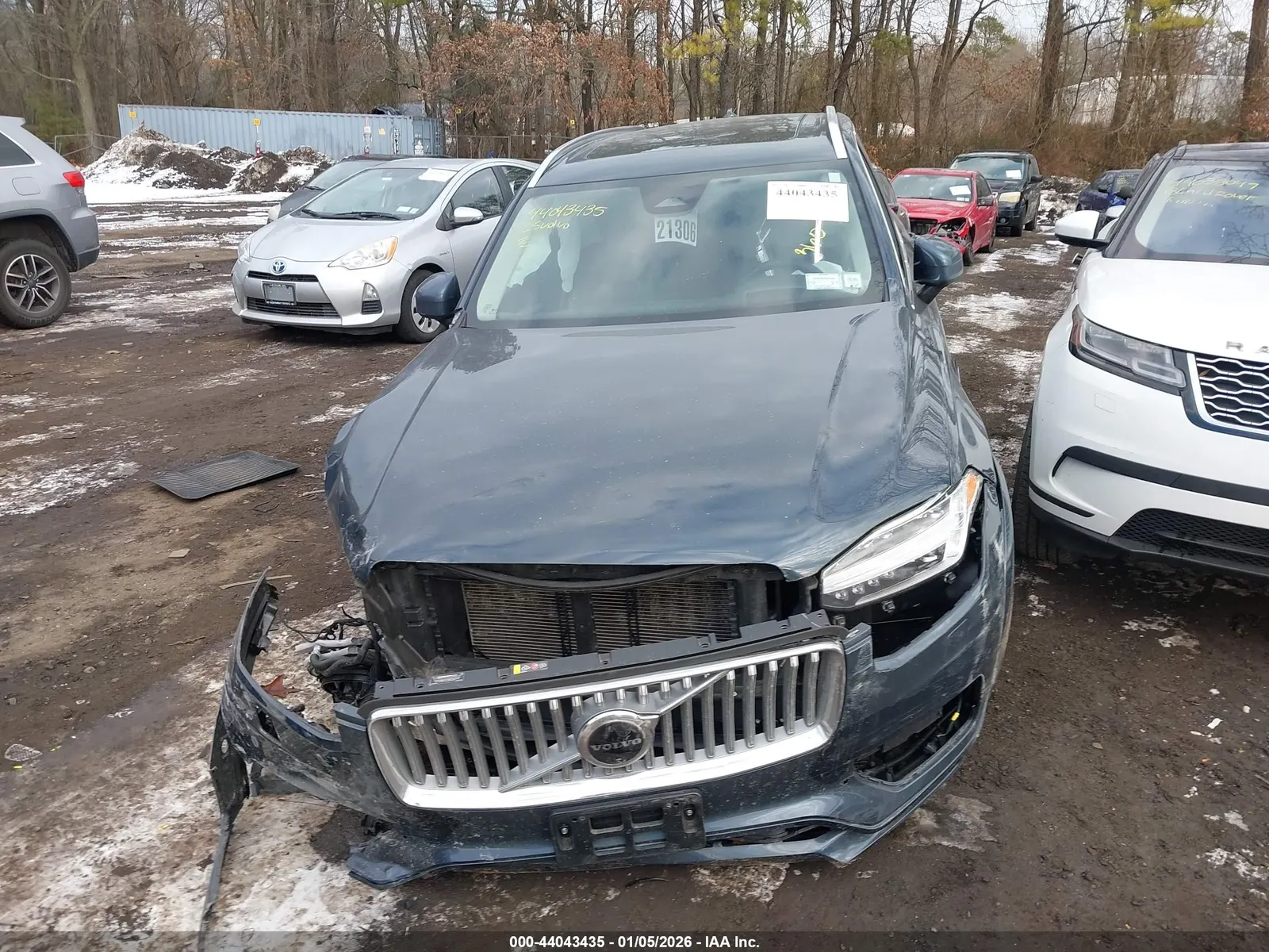 2025 Volvo XC90 Plug-In Hybrid Ultra