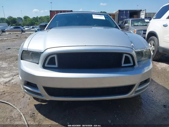 2013 Ford Mustang V6