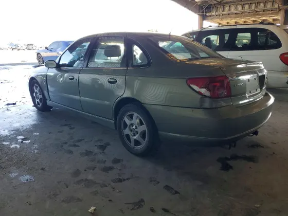 2004 Saturn L-Series L300 2