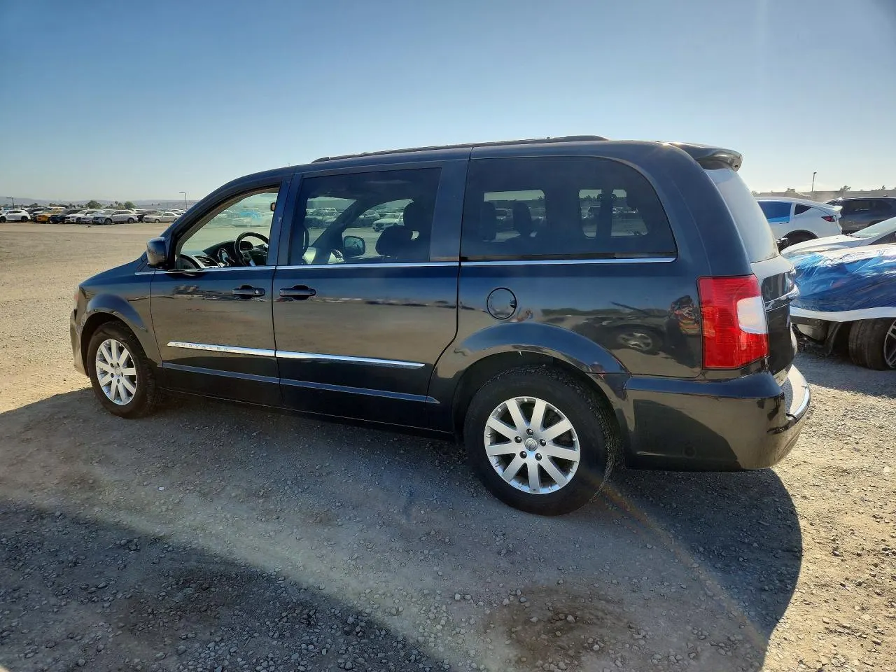 2014 Chrysler Town & Country Touring