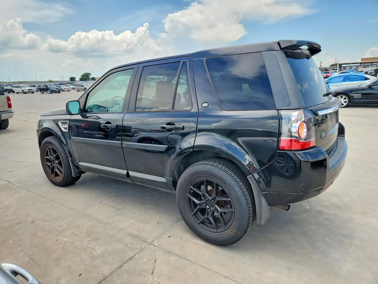 2014 Land Rover LR2