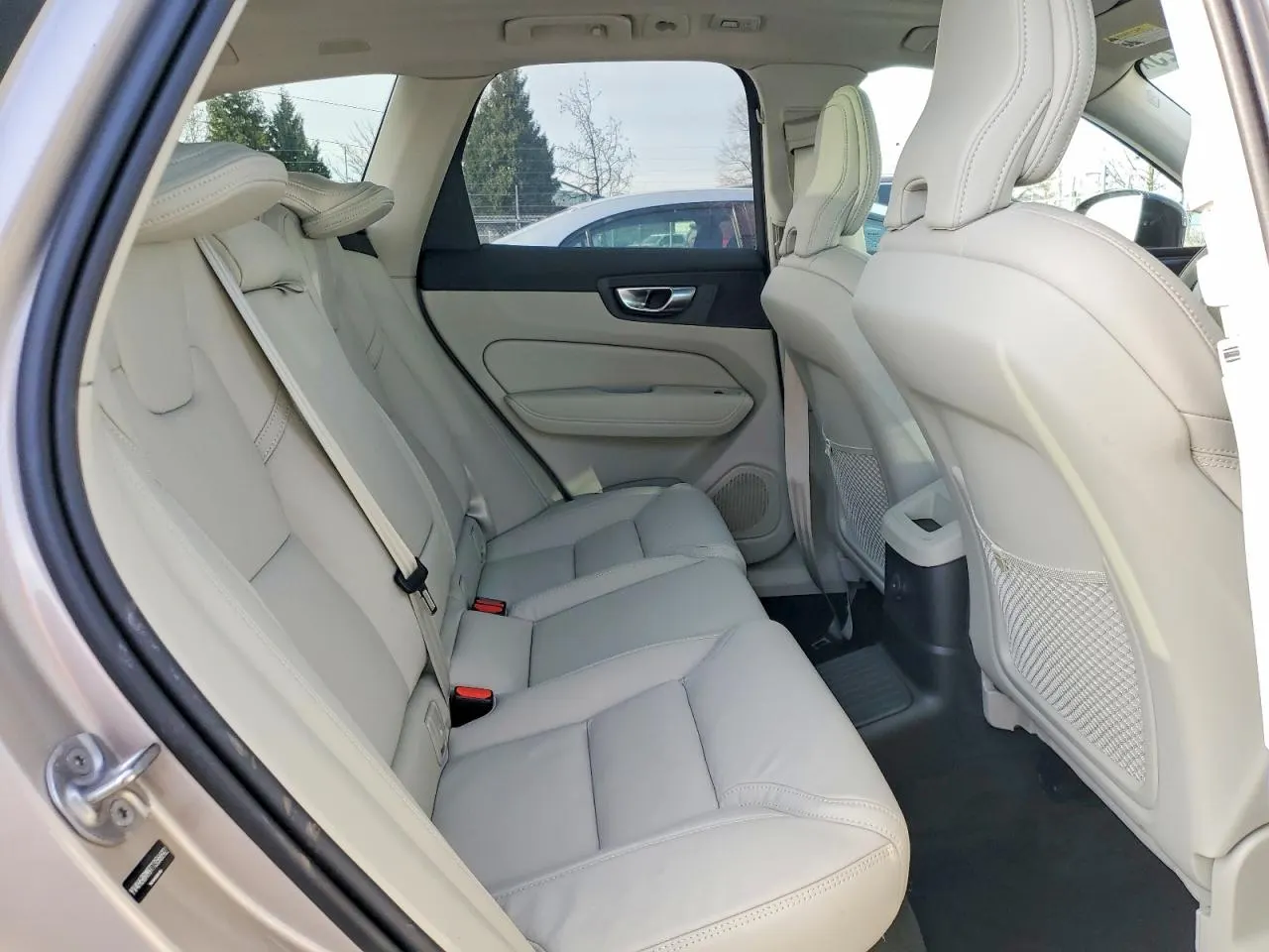 2026 Volvo XC60 Plug-In Hybrid Ultra