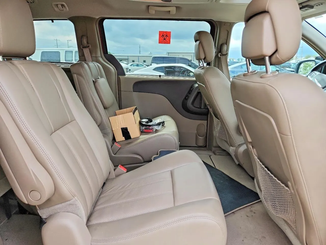 2012 Chrysler Town & Country Touring-L