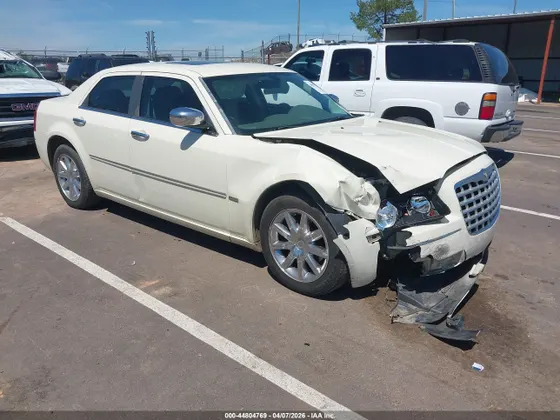 2010 Chrysler 300 Touring
