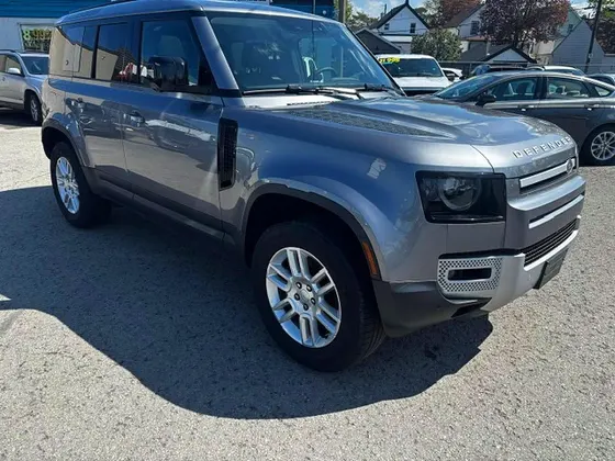 2024 Land Rover Defender S